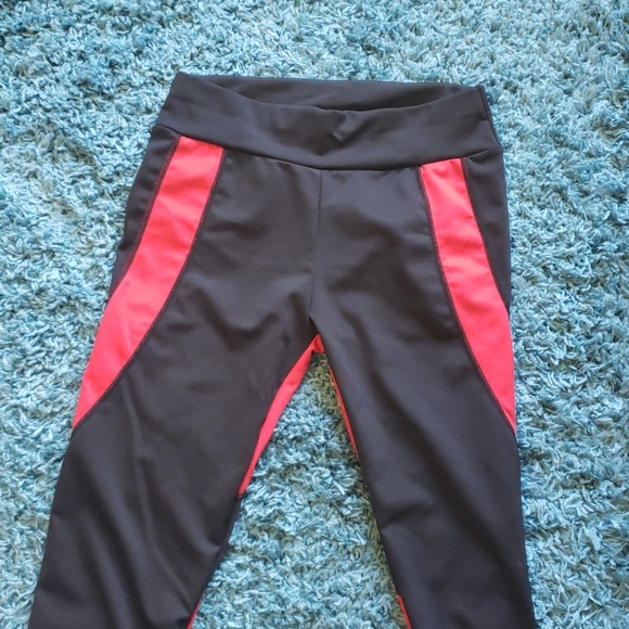 Black Red Heart Design Leggings Workout Pants - Picture 2 of 6